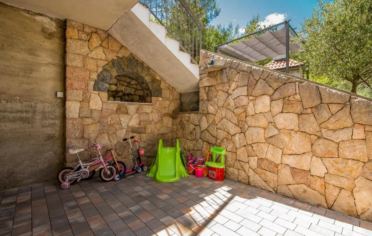 Apartments Miokovic Soline  Soline (Krk)