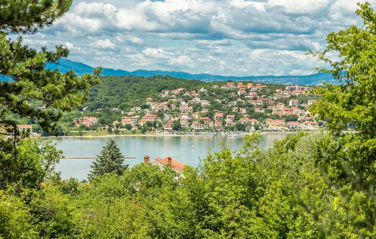 Apartments Miokovic Soline  Pensionat